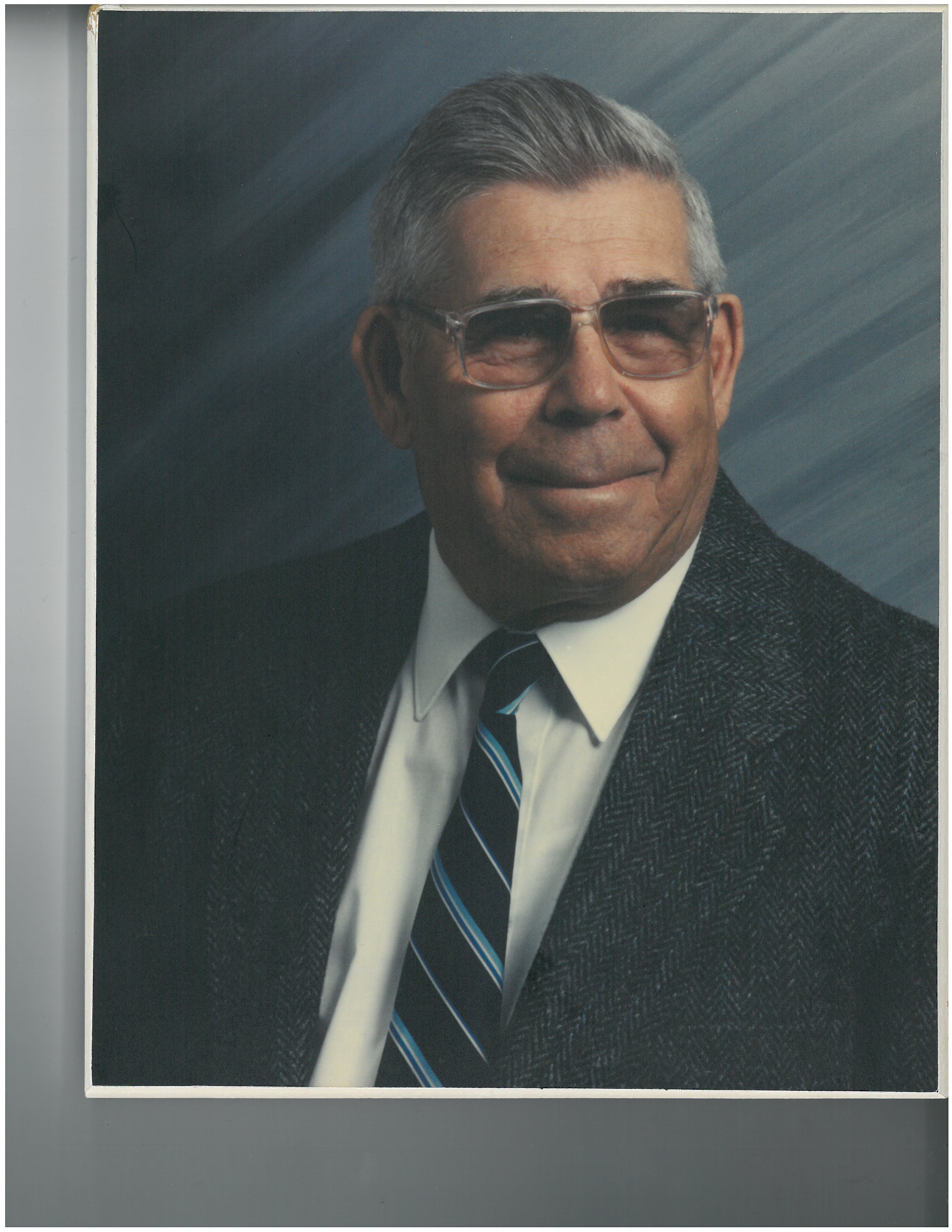 Harris Alfred Olson — Résidence funéraire Steve L. Elkas