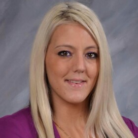 Mme Cindy Daigle — Résidence funéraire Steve L. Elkas