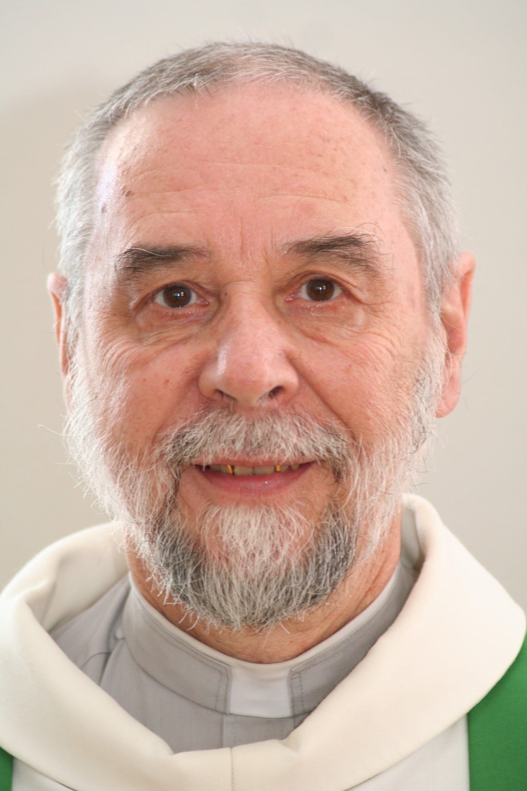 Pr JeanClaude Drouin — Résidence funéraire Steve L. Elkas