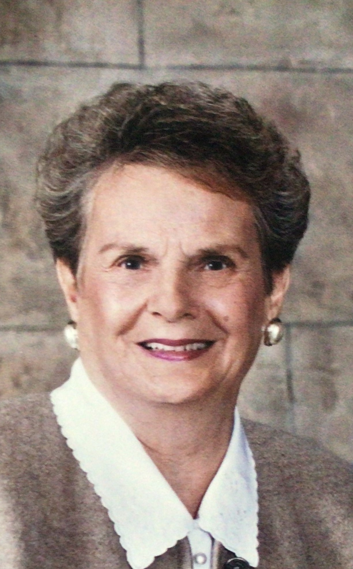 Mme Éliane Proteau Allen — Résidence funéraire Steve L. Elkas