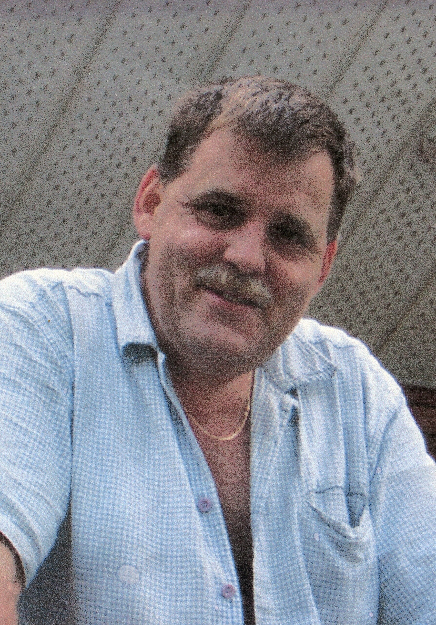 Mr Brian Comeau — Résidence funéraire Steve L. Elkas